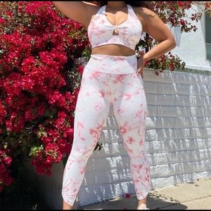 BRAND NEW Fabletics oasis SET